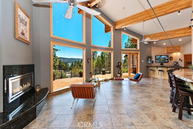 Detail Gallery Image 8 of 50 For 41611 St Hwy 38, Big Bear Lake,  CA 92333 - 4 Beds | 3/1 Baths