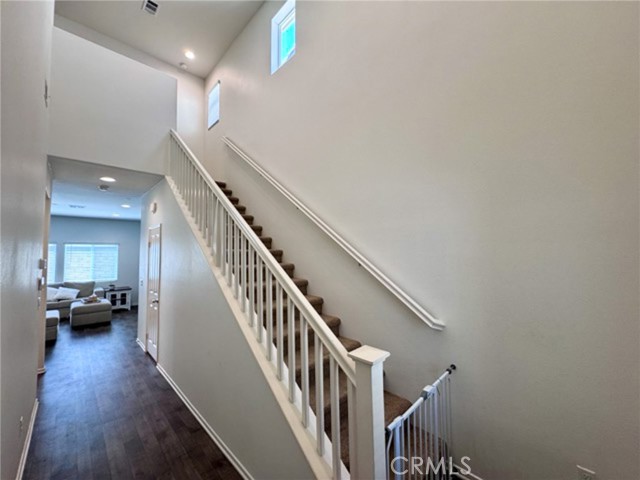 Detail Gallery Image 5 of 51 For 24325 Bay Laurel Ave, Murrieta,  CA 92562 - 3 Beds | 2/1 Baths