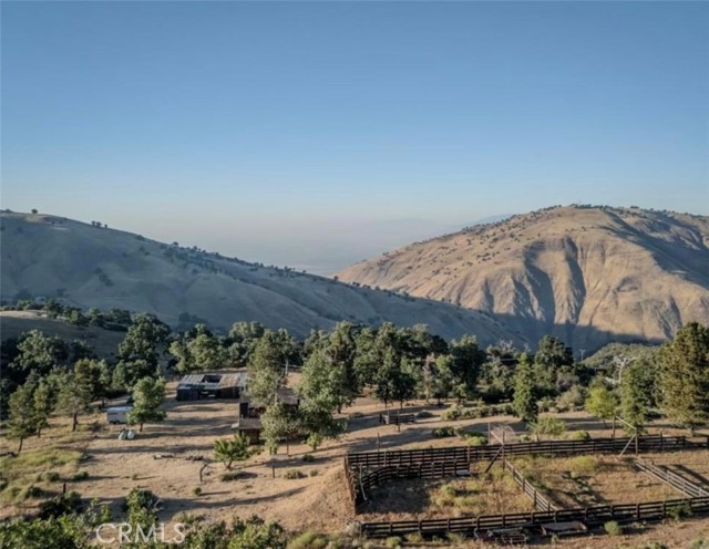 Detail Gallery Image 6 of 13 For 7700 Digier, Frazier Park,  CA 93225 - 3 Beds | 2/1 Baths