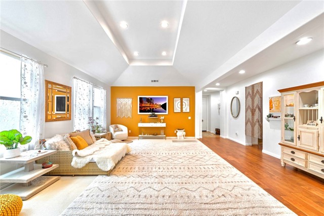 Detail Gallery Image 2 of 48 For 28831 Chatham Ln, Temecula,  CA 92591 - 3 Beds | 3 Baths