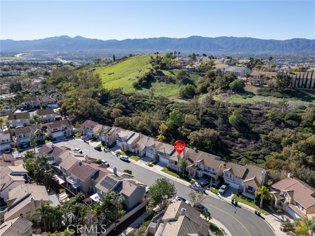 Detail Gallery Image 4 of 24 For 922 Pala Mesa, Corona,  CA 92879 - 3 Beds | 2/1 Baths