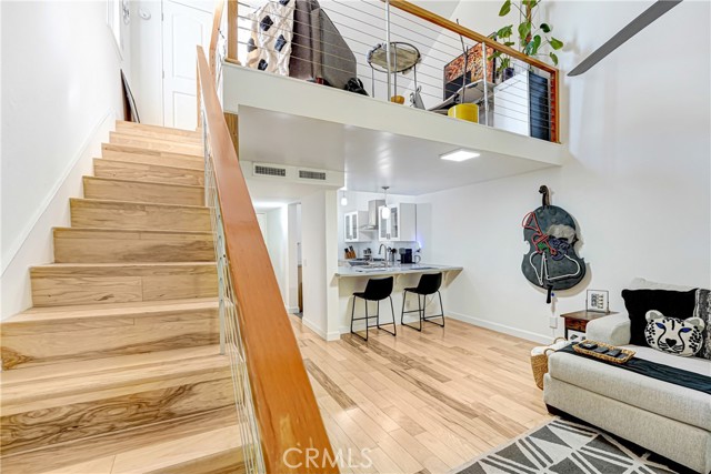 Detail Gallery Image 14 of 21 For 7050 Shoup Ave, Canoga Park,  CA 91303 - 1 Beds | 1 Baths