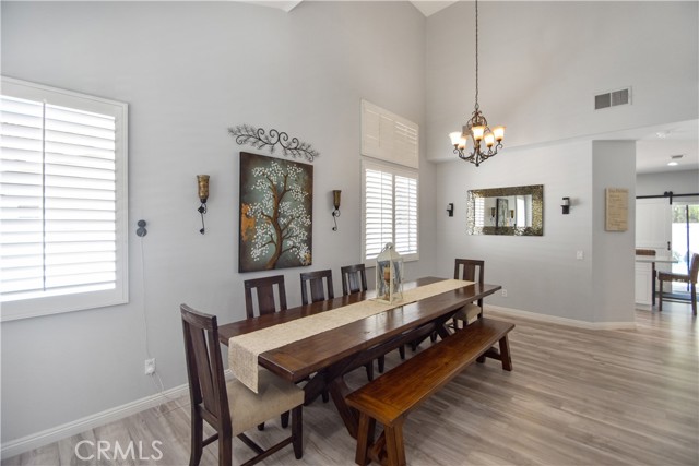 Detail Gallery Image 11 of 35 For 8574 De Loss Dr, Riverside,  CA 92508 - 4 Beds | 2/1 Baths