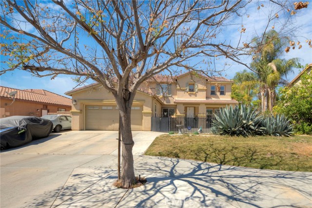 Detail Gallery Image 5 of 34 For 977 Saltbush, Hemet,  CA 92545 - 5 Beds | 2/1 Baths