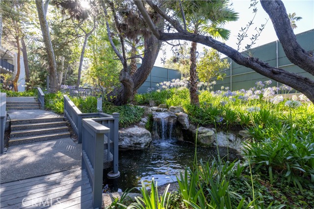 Landscaped Walkways