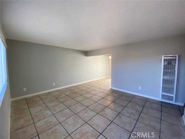 Detail Gallery Image 3 of 28 For 1544 Armory Rd, Barstow,  CA 92311 - 3 Beds | 2 Baths