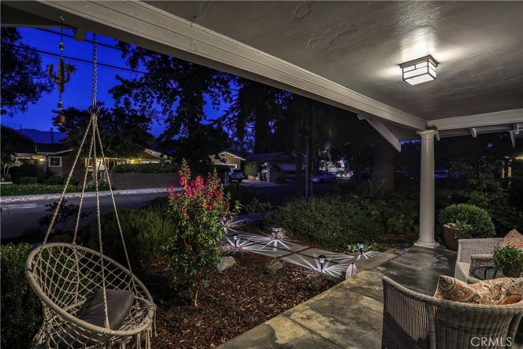 25E9274C Fbd4 4F60 8E89 325253B440A7 290 W 12Th Street, Claremont, Ca 91711 &Lt;Span Style='BackgroundColor:transparent;Padding:0Px;'&Gt; &Lt;Small&Gt; &Lt;I&Gt; &Lt;/I&Gt; &Lt;/Small&Gt;&Lt;/Span&Gt;