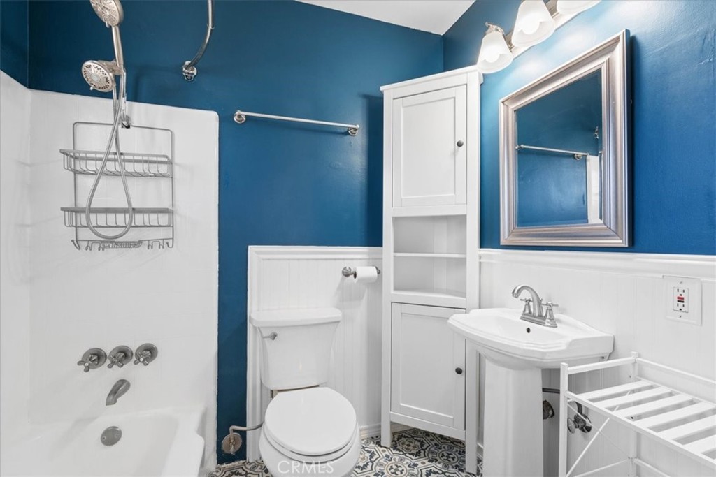 MLS #CV25248036 image #22