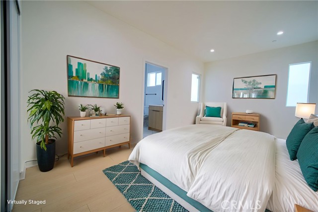 Detail Gallery Image 15 of 18 For 259 S Avenue 54 #1/2,  Los Angeles,  CA 90042 - 4 Beds | 4 Baths