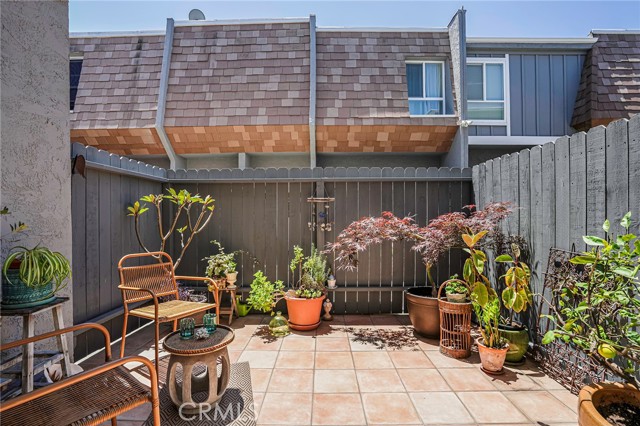 1155 11th Street, Manhattan Beach, California 90266, 3 Bedrooms Bedrooms, ,3 BathroomsBathrooms,Residential,Sold,11th,SB24140356