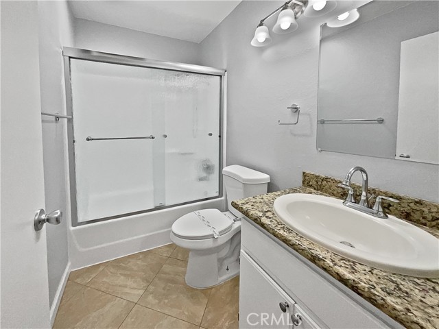 Detail Gallery Image 7 of 21 For 1186 Express Cir, Colton,  CA 92324 - 3 Beds | 2 Baths