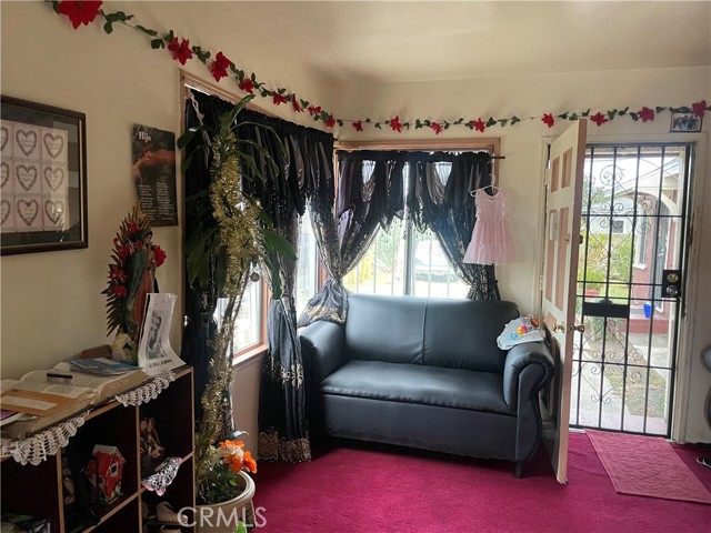 227 S Matthisen Avenue #2, Compton, CA, 90220 227 S Matthisen Avenue #2, Compton, CA, 90220