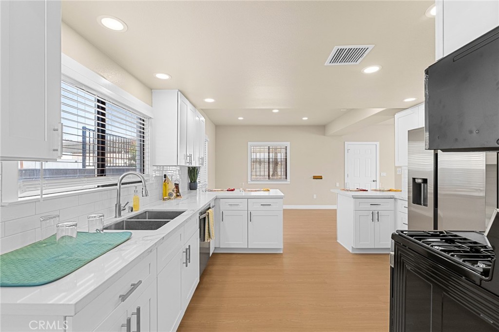 MLS #IV25219801 image #15