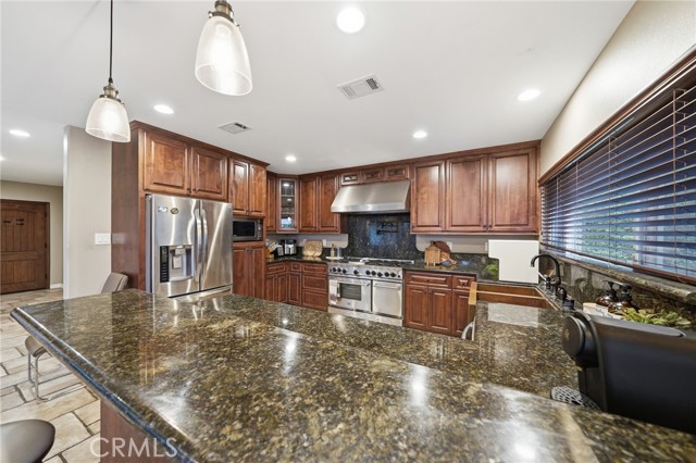 Detail Gallery Image 32 of 56 For 706 Nancy Ln, Fullerton,  CA 92831 - 4 Beds | 2/1 Baths