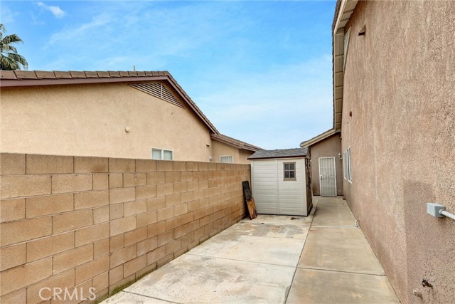 Detail Gallery Image 45 of 74 For 14698 Maine, Fontana,  CA 92336 - 5 Beds | 2 Baths
