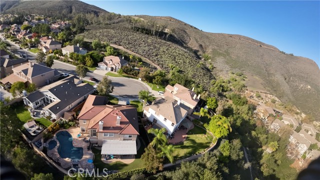 Detail Gallery Image 7 of 11 For 512 Roosevelt Ct, Simi Valley,  CA 93065 - 4 Beds | 3 Baths