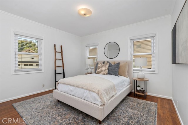 2340 Camden Avenue, Los Angeles CA: https://media.crmls.org/medias/25ee9c61-e80a-4243-a7aa-24f9bce0c65b.jpg