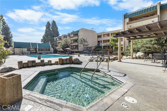 Detail Gallery Image 34 of 37 For 12121 Centralia St #302,  Lakewood,  CA 90715 - 3 Beds | 2 Baths