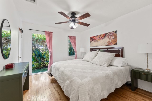 Detail Gallery Image 25 of 40 For 5516 Willowcrest, North Hollywood,  CA 91601 - 3 Beds | 2 Baths