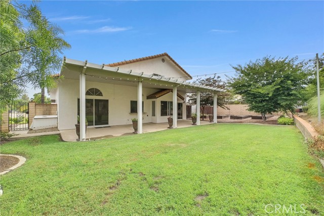 1070 Cannon Road, Riverside CA: https://media.crmls.org/medias/25efa5d3-7528-4ea8-861e-885811b364f2.jpg