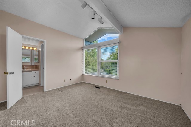 Upstairs bedroom.