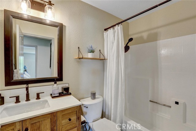 Detail Gallery Image 29 of 37 For 2000 San Antonio Dr, Corona, Corona,  CA 92882 - 3 Beds | 2/1 Baths