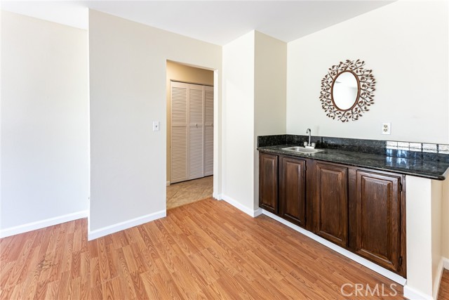 Detail Gallery Image 11 of 15 For 5546 Mclennan, Encino,  CA 91436 - 3 Beds | 2 Baths