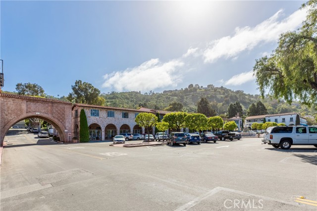 421 Via Chico, Palos Verdes Estates, California 90274, ,Commercial Lease,For Rent,421 Via Chico,CRPV22034413