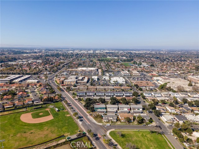 2809 S Baker Street, Santa Ana CA: https://media.crmls.org/medias/25f25c3b-49fc-4bde-86f5-17f6ac571b65.jpg