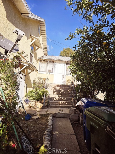 MLS# IV23216965