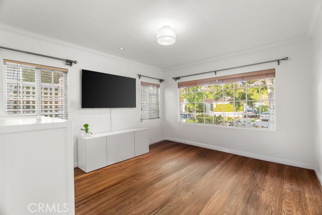 Detail Gallery Image 6 of 18 For 153 S La Peer Dr, Los Angeles,  CA 90048 - 3 Beds | 3 Baths