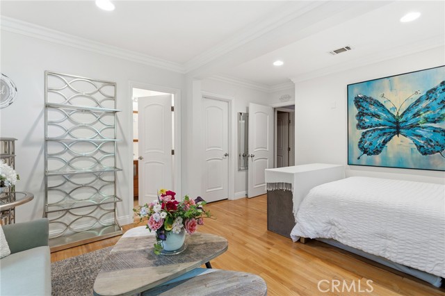 Detail Gallery Image 20 of 36 For 21904 Galvez, Woodland Hills,  CA 91364 - 3 Beds | 3/1 Baths