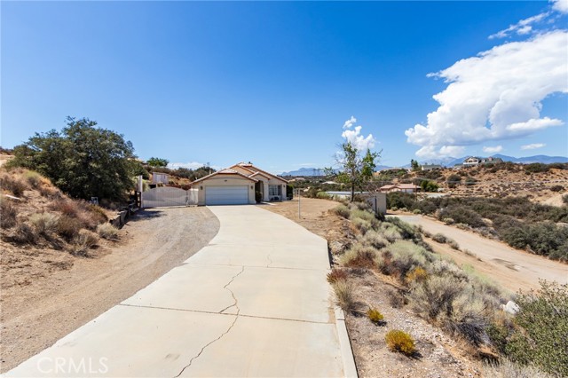 Detail Gallery Image 35 of 72 For 7170 Joshua, Oak Hills,  CA 92344 - 3 Beds | 2 Baths