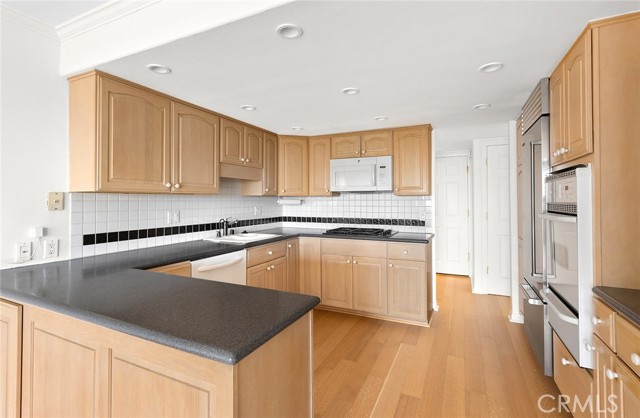 Detail Gallery Image 15 of 52 For 33671 Flying Jib Dr, Dana Point,  CA 92629 - 3 Beds | 2/1 Baths