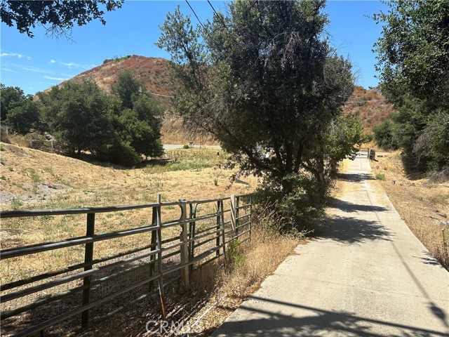 Detail Gallery Image 9 of 40 For 30100 Mulholland, –,  CA 91301 - – Beds | – Baths