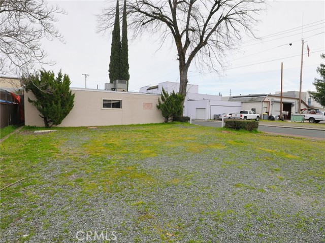 150 5th Street, Lakeport, California 95453, ,Commercial Sale,For Sale,150 5th Street,CRLC25051327