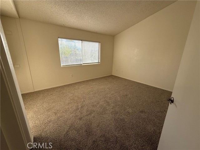 Detail Gallery Image 12 of 18 For 5126 Karling Pl, Palmdale,  CA 93552 - 4 Beds | 2/1 Baths