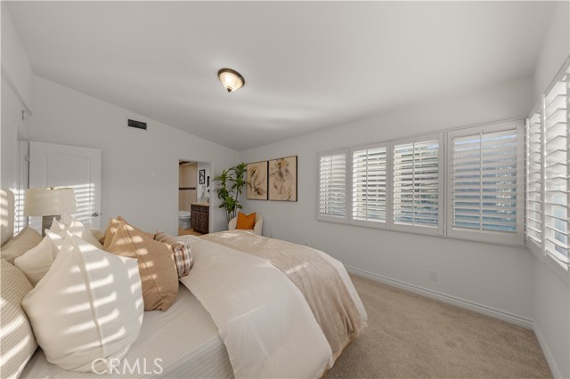 5 Bed Home for Sale in Irvine, California