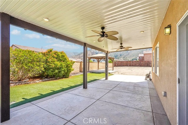 30012 Cottage Lane, Lake Elsinore CA: https://media.crmls.org/medias/25f51cf4-5f4e-4798-a2d2-35e4e19a53d0.jpg