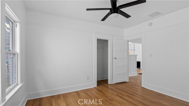 4095 Albatross Street, San Diego CA: https://media.crmls.org/medias/25f53d4d-ee98-41fc-81c6-f883e62f2d5f.jpg