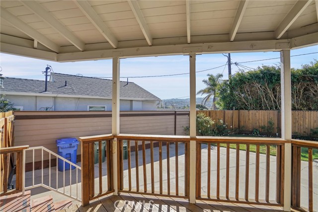 Detail Gallery Image 32 of 44 For 1217 Ynez Ave, Redondo Beach,  CA 90277 - 3 Beds | 2 Baths