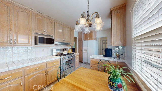 13322 Valleyheart N Drive, Sherman Oaks CA: https://media.crmls.org/medias/25f5bdf4-1a94-444f-b879-253e775dcea6.jpg