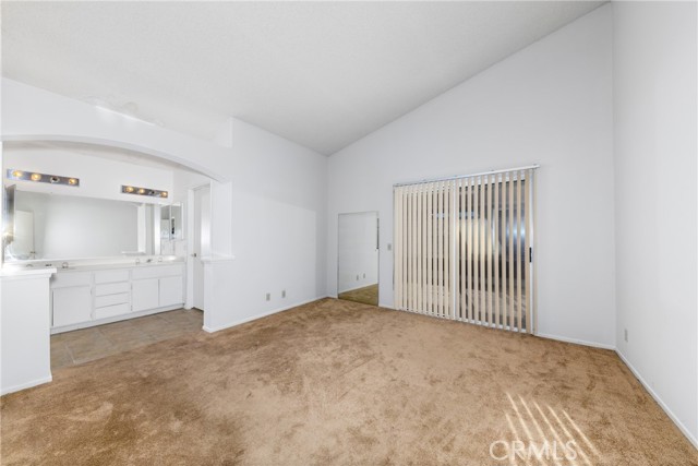 Detail Gallery Image 6 of 14 For 26341 Columbus Dr., Menifee,  CA 92586 - 2 Beds | 2 Baths