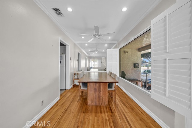 5514 Bellflower Blvd, Lakewood CA: https://media.crmls.org/medias/25f71cf8-bcd3-4e5e-ae49-69610811395e.jpg