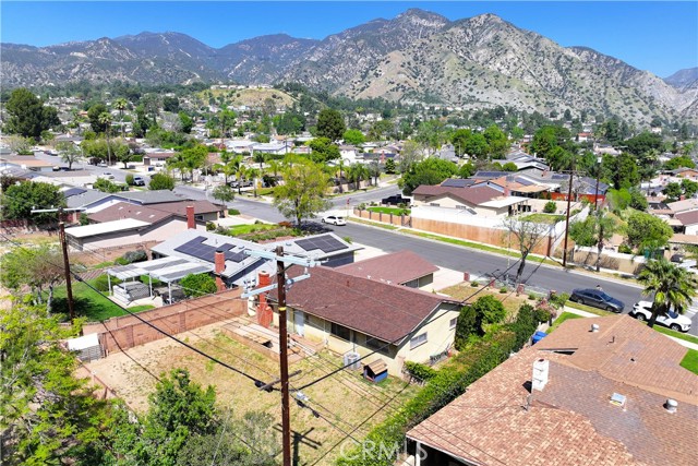 Detail Gallery Image 31 of 41 For 13525 Simshaw, Sylmar,  CA 91342 - 3 Beds | 2 Baths