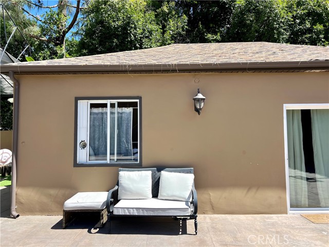 Detail Gallery Image 15 of 19 For 17401 Raymer St, Northridge,  CA 90039 - 1 Beds | 1 Baths