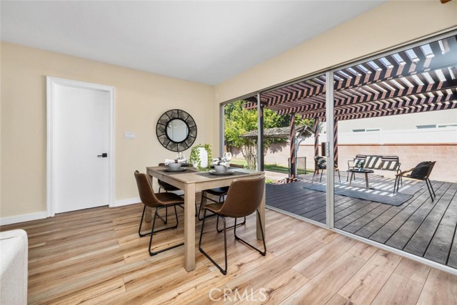 Detail Gallery Image 10 of 41 For 2279 Carfax Ave, Long Beach,  CA 90815 - 3 Beds | 1 Baths