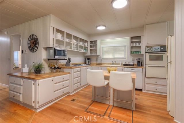 1675 Manzanita Avenue, Chico CA: https://media.crmls.org/medias/25f932b2-baef-40cb-929f-95fe64ad9ec7.jpg