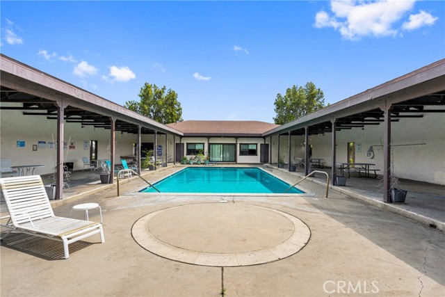 Detail Gallery Image 38 of 44 For 2011 W Katella, Anaheim,  CA 92804 - 4 Beds | 2 Baths