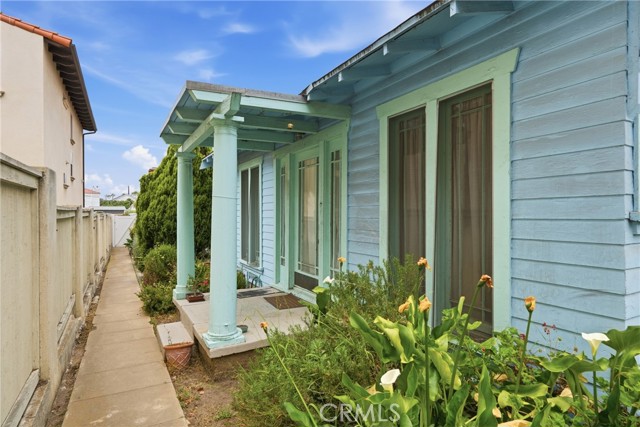 922 1/2 S PCH - 1 Bed/ 3/4 Bath 922 1/2 S PCH - 1 Bed/ 3/4 Bath